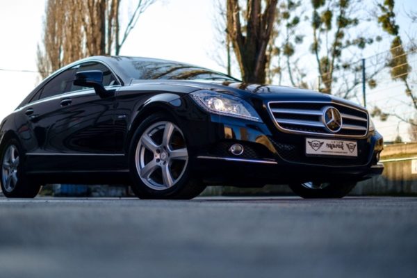 Best Car Wax for Black Cars: Achieve a Flawless Finish with Our Top 5 ...