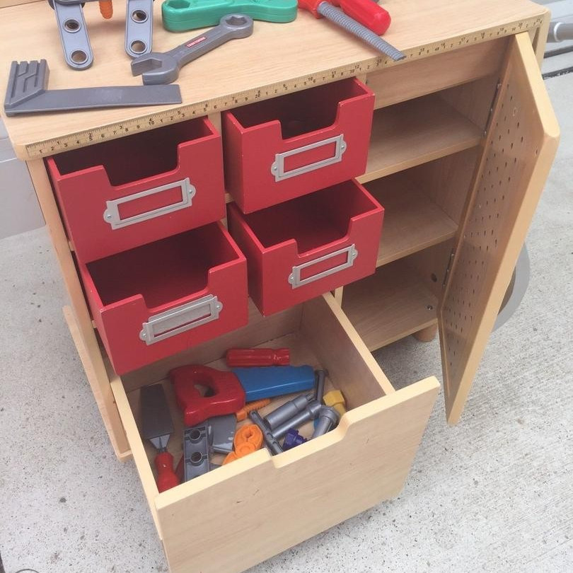 The Top 7 Kids Workbenches: A Comprehensive Review - Garage Sanctum